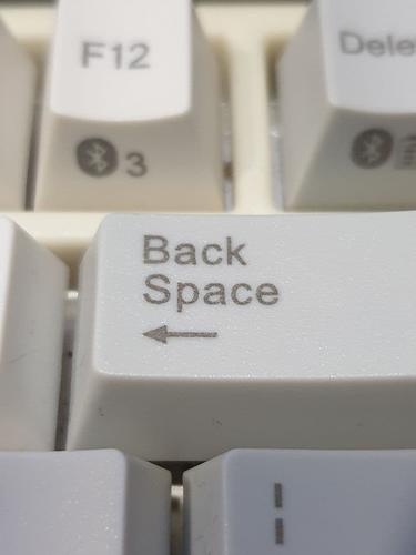 niz_backspace
