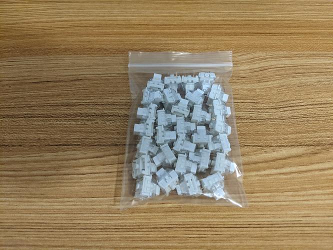 kailhboxwhites