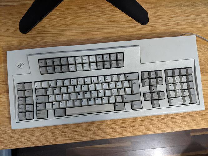 IBM Model M 122