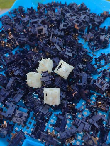 1669150649394652560817145088414