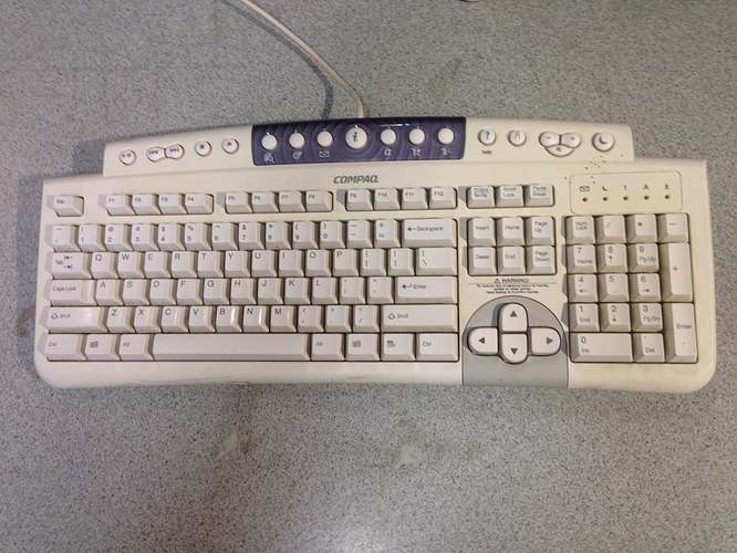 compaqKeyboard