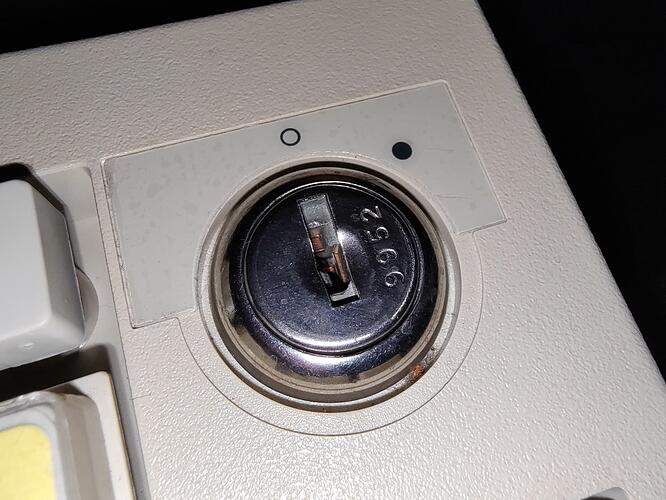 SNKB-M2000-9CR-116-A_20230919_managers_keylock