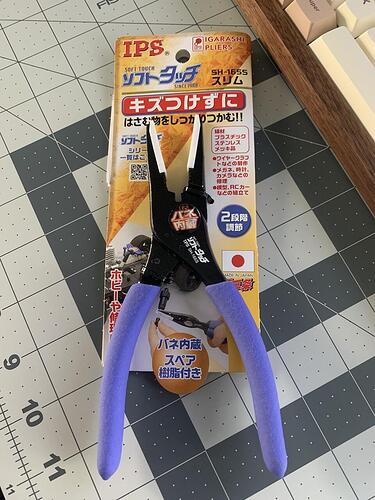 stab_pliers-1