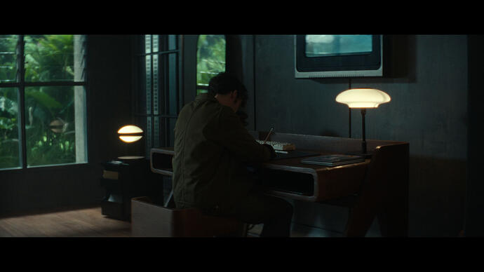 movie_spots_008_alien_earth_01