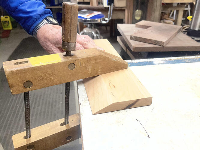 2D79659C-D1D9-47CF-AB93-2E6C5FFAAF1E_1_201_a