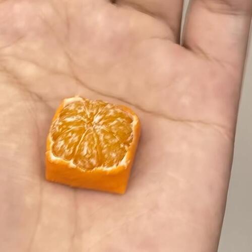 A square orange keycap (3)