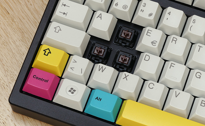 TKL_CMY_03