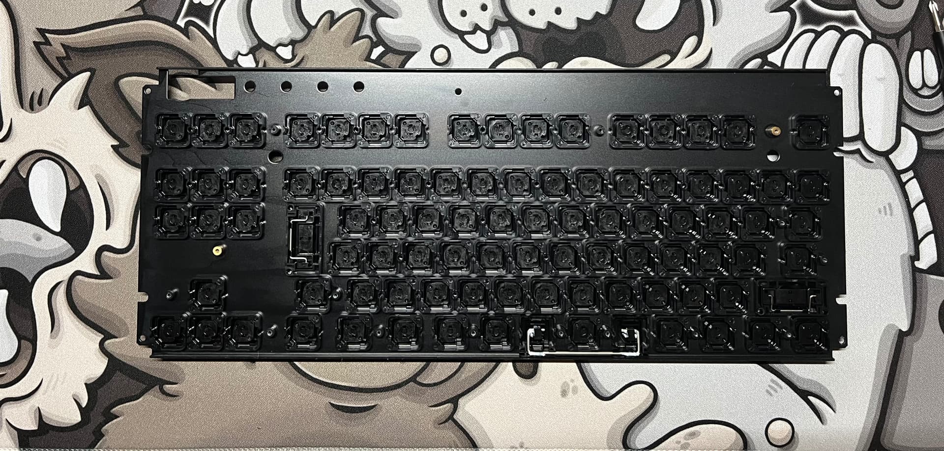 Realforce R3 Bluetooth (R3HC31/R3HD21) Disassembly Realforce R3 Bluetooth (R3HC31/R3HD21) Disassembly
